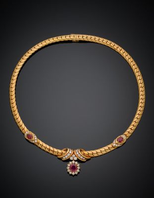 un collier en rubis et diamants, signé Cartier