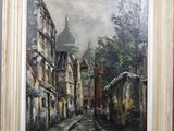 une peinture à l'huile représentant une scène de rue avec une église à l'arrière-plan