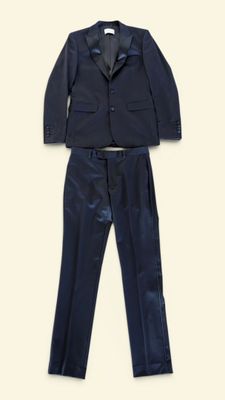 boy ' s blue suit with black lapel collar and lapel lapel lapel collar
