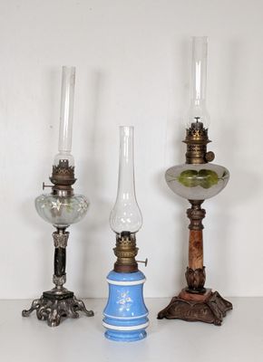 Paire De Lampes à Pétrole Chine Monture En Bronze Doré