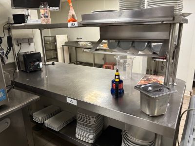 1 desserte inox suspendue en applique, deux plateaux et un… - Photo 1