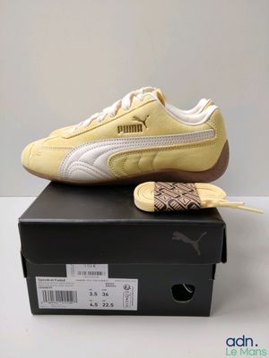 baskets Puma Sued neuves, jaunes et blanches