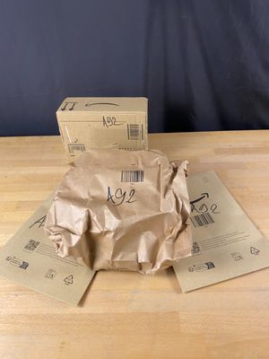 Lot de 4 colis Mystère (Retour Amazon,NPAI ,Adresse incomplè…