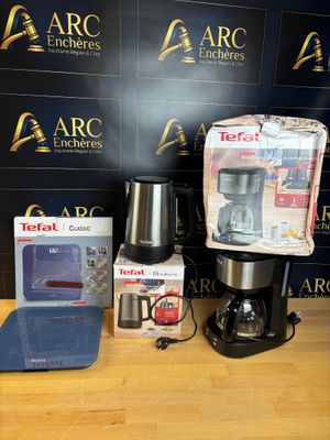 Lot Tefal pèse-personne, bouilloire (défaut au bec) et cafet…