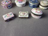 a lot of small boxes that are sitting on a table