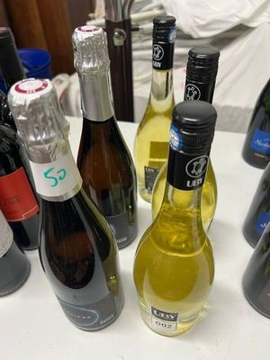 2 BT Vin Mousseux+3 Uby 002 Blanc