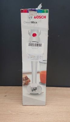 emballage d'un mixeur posé sur une table en bois