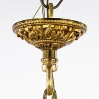 Lustre « Mazarin » en bronze, orné de têtes d'enfants et de … (photo 5)