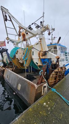 Photos complémentaires du chalutier "Le Lucky" : agrés, appa…