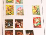 la photo d'un livre sur lequel sont apposés des timbres