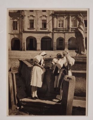 Jan LAUSCHMANN (1901-1991) "Costume traditionnels", tirage a…