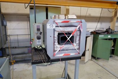 Four de revenu ELTI, type 304, N° 2751, 5,5 kW, 8,5 A,