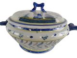 an image of a blue and white bowl with a lid