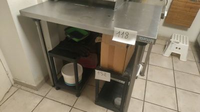 a machine that is sitting on a table in the kitchen