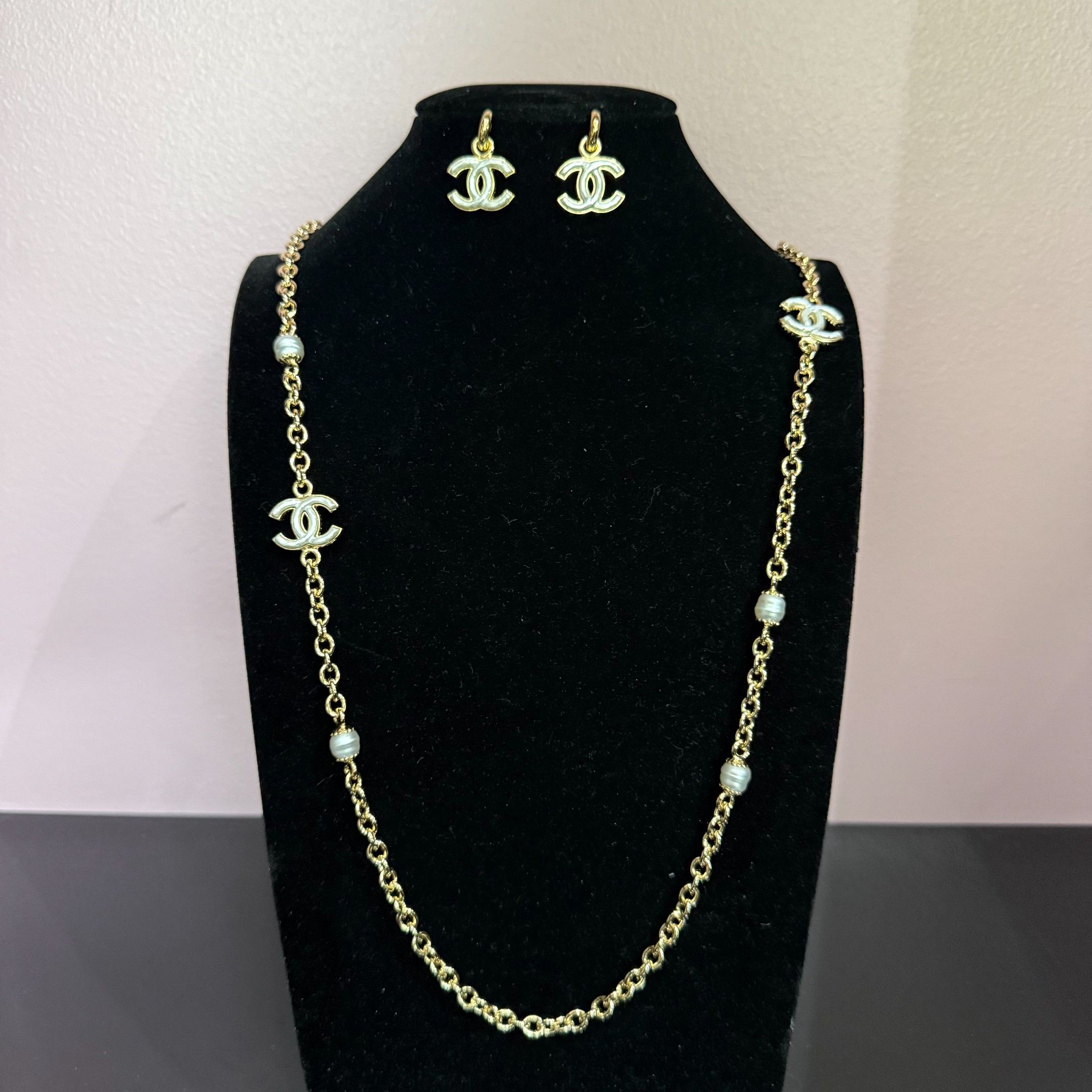 Bijoux & Pierres Précieuses