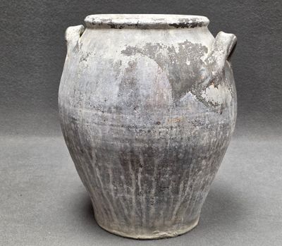 Jarre en terre cuite .XIX° 40 cm