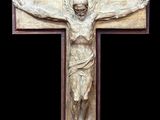 statue de Jésus sur la croix sur fond noir