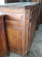Buffet en chêne ouvrant à deux tiroirs en ceinture, ouvrant … (photo 5)
