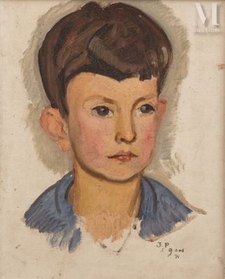portrait d'un jeune garçon vêtu d'une chemise bleue à col blanc