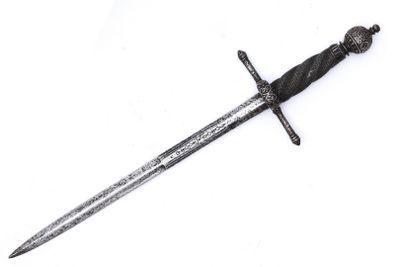 une image représentant une épée à la poignée noire sur fond blanc