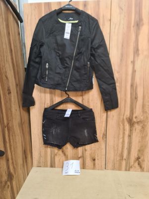 Lot de 10 ensembles femme (veste + short) ? Noir