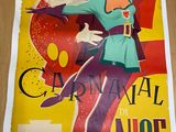 affiche représentant une femme en robe verte et un clown coiffé d'un haut-de-forme