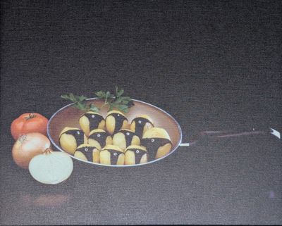une photo d'un plat posé sur une table