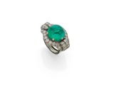 an emerald and diamond ring