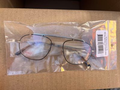 Stock d'environ 419 paires de lunettes de la marque CAZO modèle ERIC