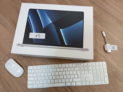 Ordinateur portable APPLE MacBook Pro M2 Pro - Gris argent -… - Photo 1