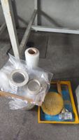Lot comprenant : 2 ventouses, caisse d'accessoires pour outi… (photo 3)