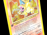 gros plan d'une carte pokemon sur fond noir
