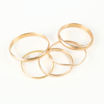 5 alliances en or. 7,25 g - Photo 1