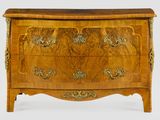 une image représentant une commode avec un plateau en bois