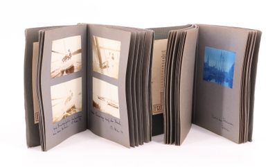 un livre ouvert avec des photos de personnes