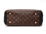 louis vuittou toilet bag