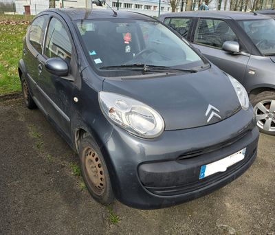 VP CITROEN C1 1.4 HDI 54, Ière Mec le 19/12/2005, FZ-xxx-xx,… - Photo 1