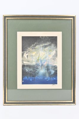 tableau encadré et monté sur passe-partout représentant une peinture abstraite bleue et blanche