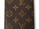 louis vuitton monograme passport case