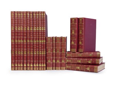 une pile de livres empilés les uns sur les autres et les uns à côté des autres