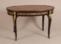 Table basse en acajou et placage d'acajou, à plateau chantou… (photo 2)