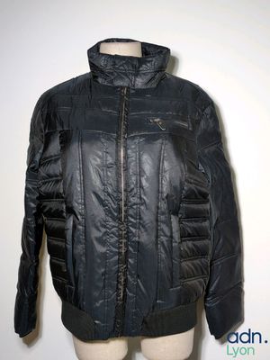 black leather jacket on mannequin mannequin mannequin mannequin mannequin mannequin mannequin mannequin mannequin mann