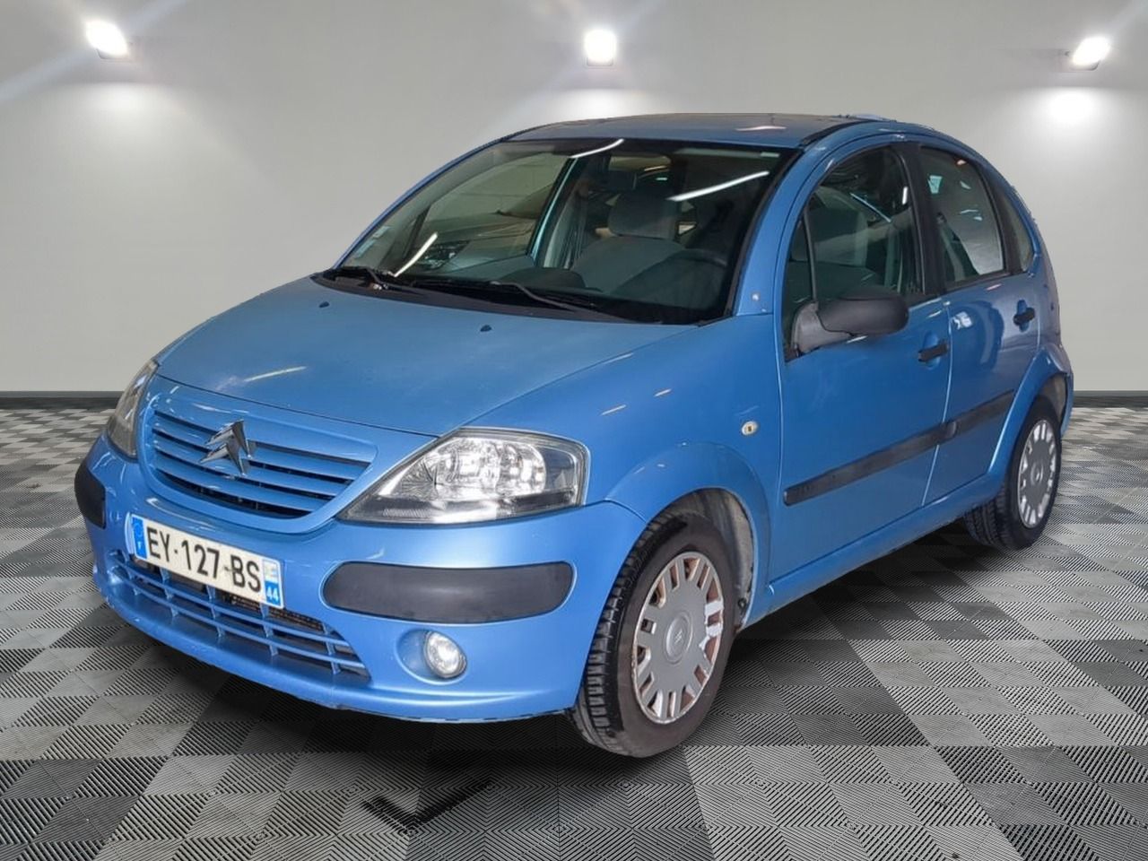 CITROEN - C3 1.4 HDI TIC TAC - GO - Mise en service: 31/08/2005 - Révision à prévoir Vitre avant droite hors service ...