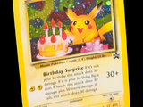 une carte avec une image de Pikachu et d'un gâteau d'anniversaire