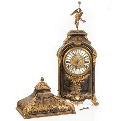 TRAVAIL DU XIXE Cartel et son cul de lampe de style Régence