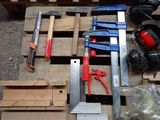 many tools that are sitting on a pallet