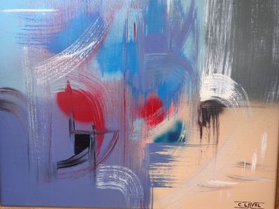une image d'un tableau sur le mur d'une pièce