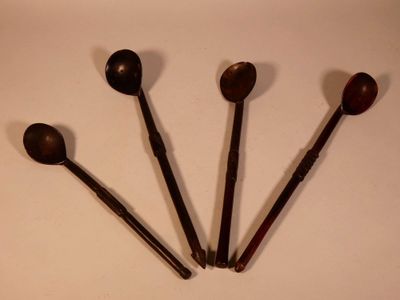 ZULU, Afrique du Sud. Bois, patine d’usage.