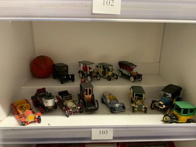 * Lot de véhicules miniatures - Photo 1