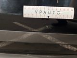 a sticker that says vauto on the back of a car